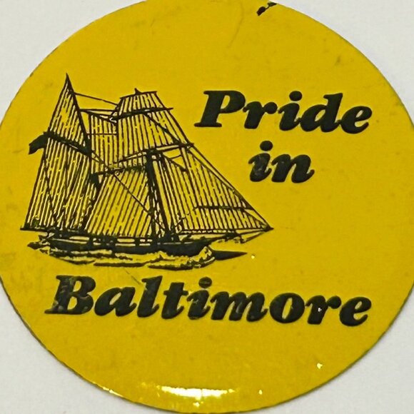 Pride In Baltimore Tin Metal Tourist Button Badge Fold Tab 1990s VINTAGE - Picture 2 of 3